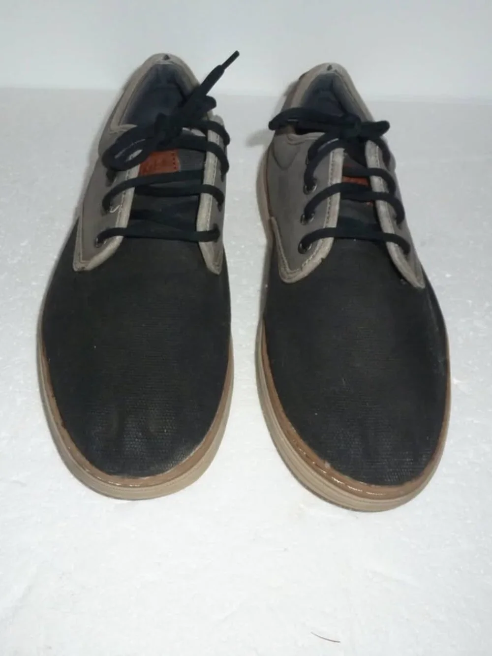 Skechers Two-Tone Gray Lace-Up Shoes - Men SZ 10.5